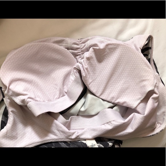 Lululemon aria tank in brisk bloom black/white - Picture 5 of 13